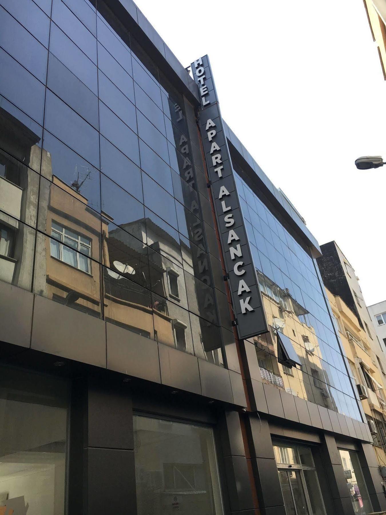 Riva Hotel Alsancak Izmir Exterior foto